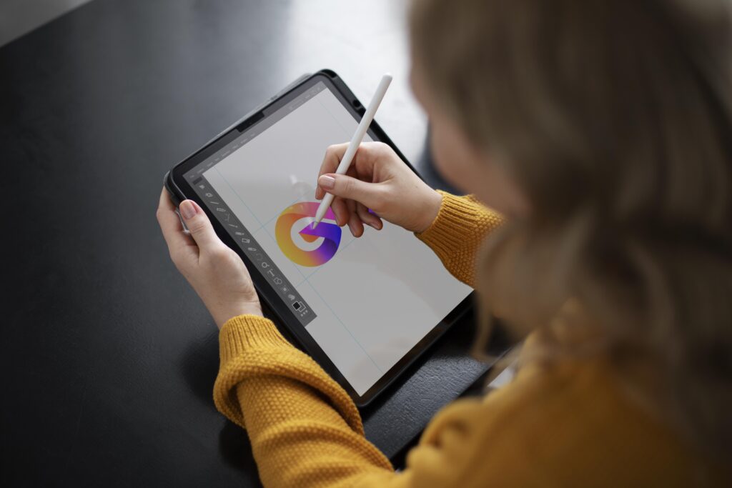 - iPic.ai - Create Beautiful Ai Art or Ai Images For Free